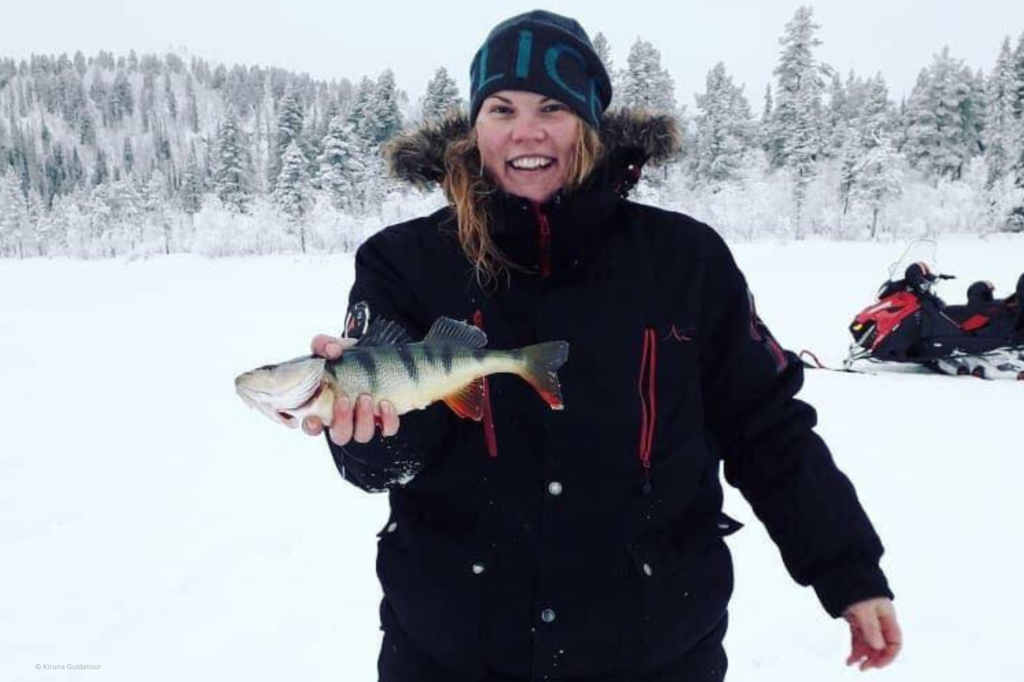 Kiruna Guidetour - Snowmobile Ice Fishing Tour Swedish Lapland