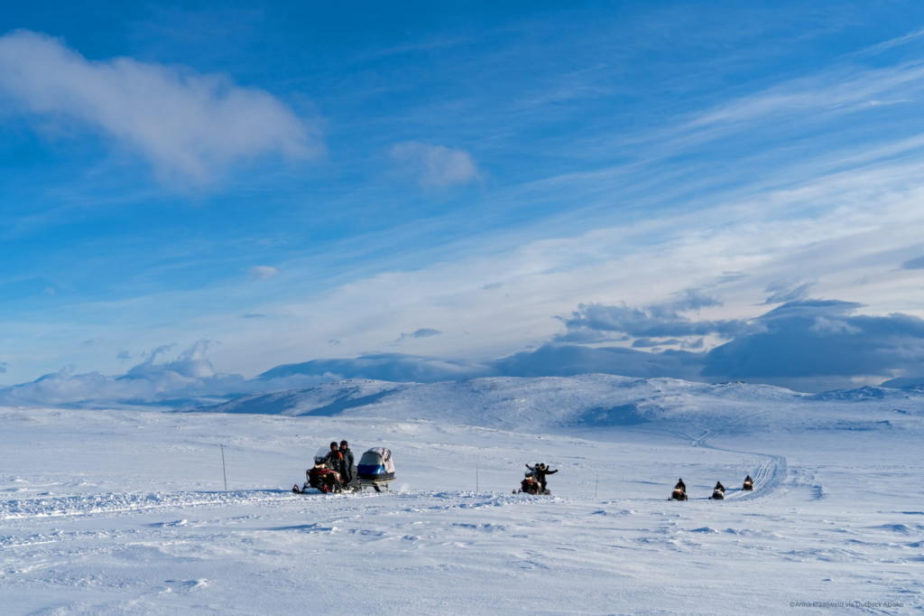 Outback Abisko - Låktatjåkko snowmobile tour Björkliden Arina kraaijweld